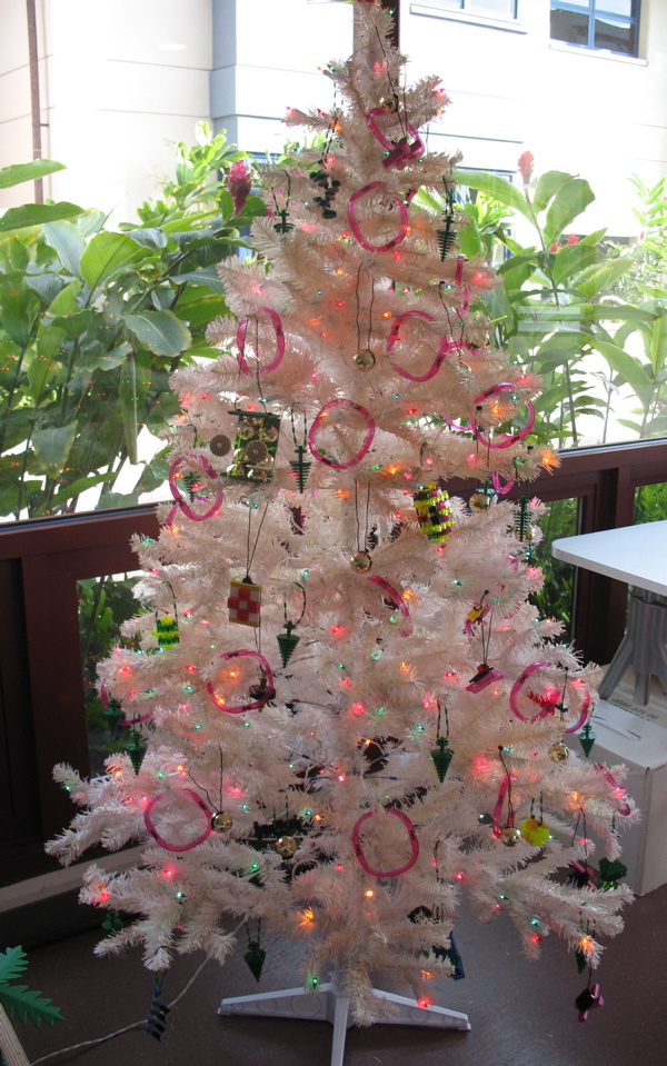 whitetree2.jpg