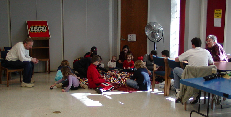 kids_building1.jpg