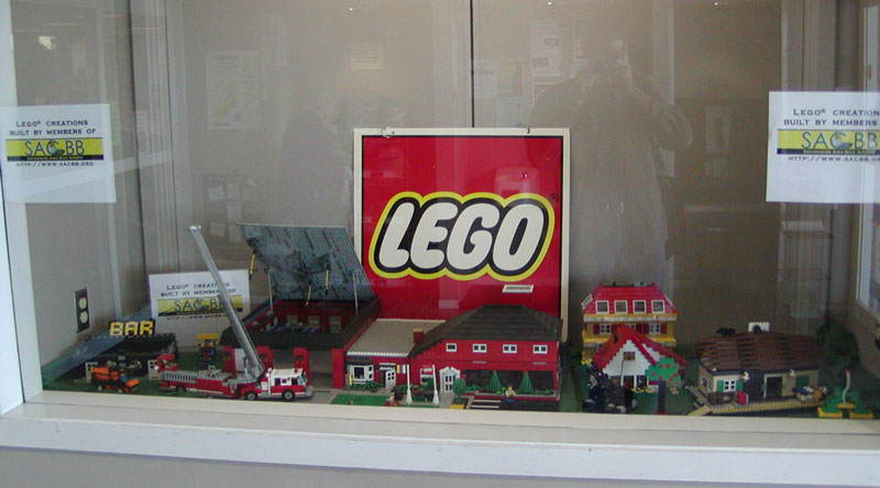 library_display_0104a.jpg