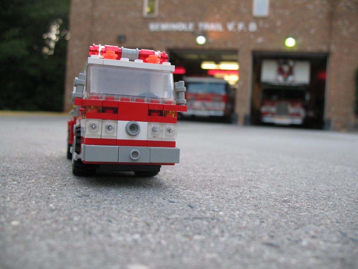 lego_e82_2.jpg