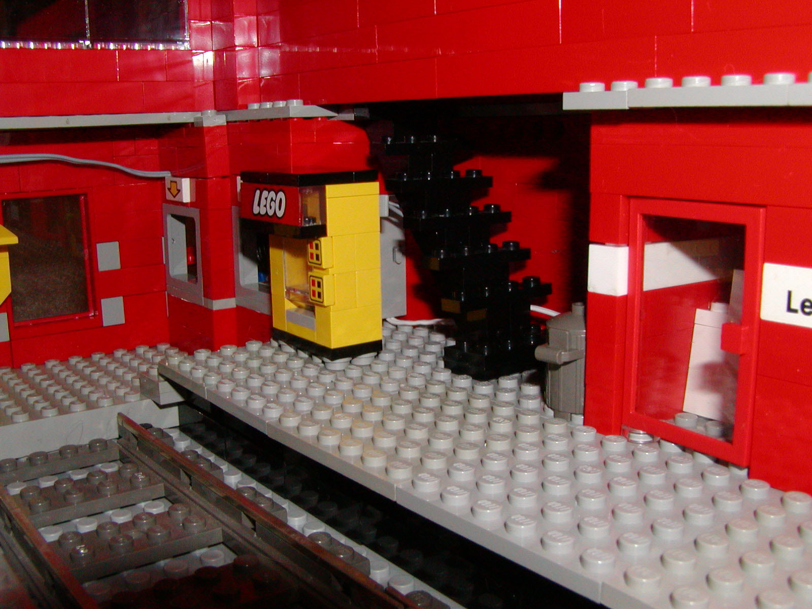 interior3.jpg