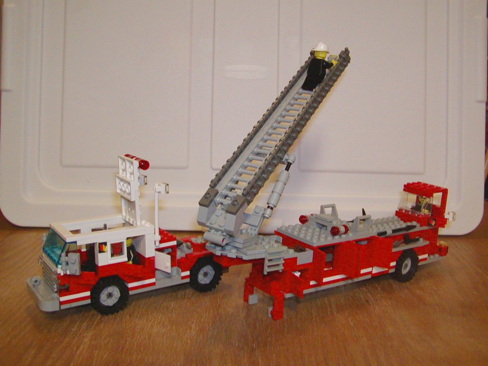 truck12_split_open1.jpg