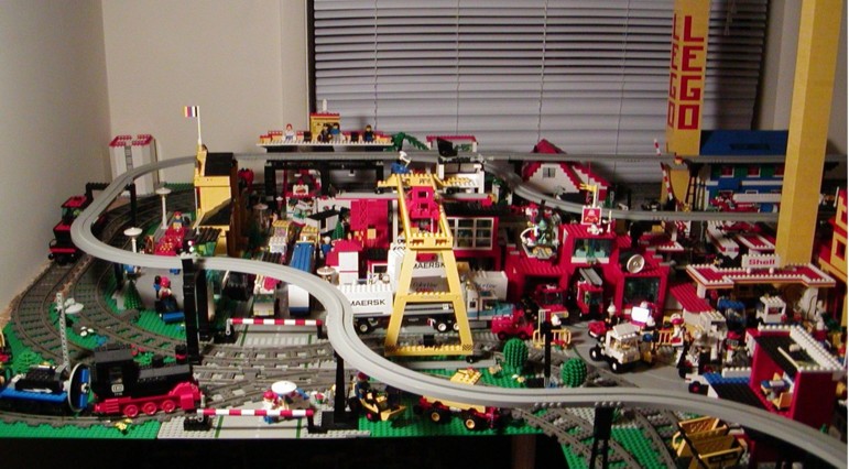 loadingcrane.jpg