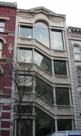 odd_bldg.jpg