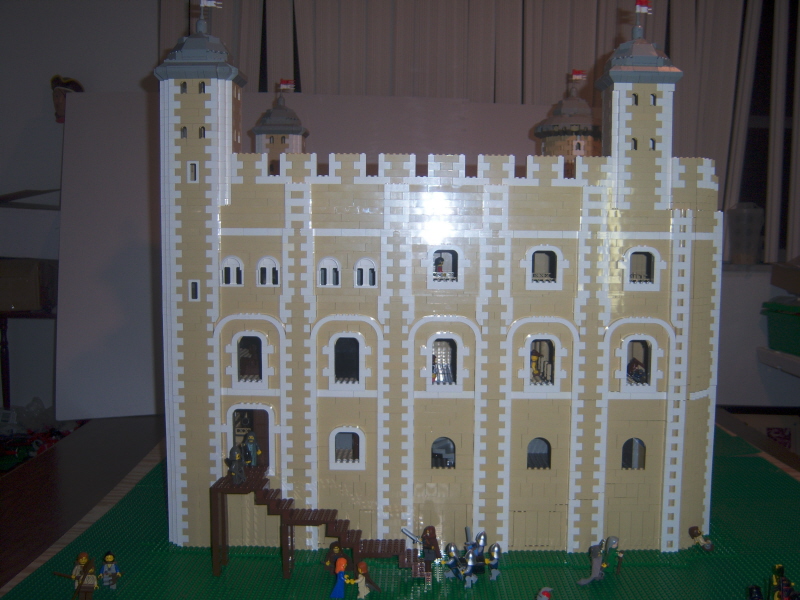 lego_tower2.jpg