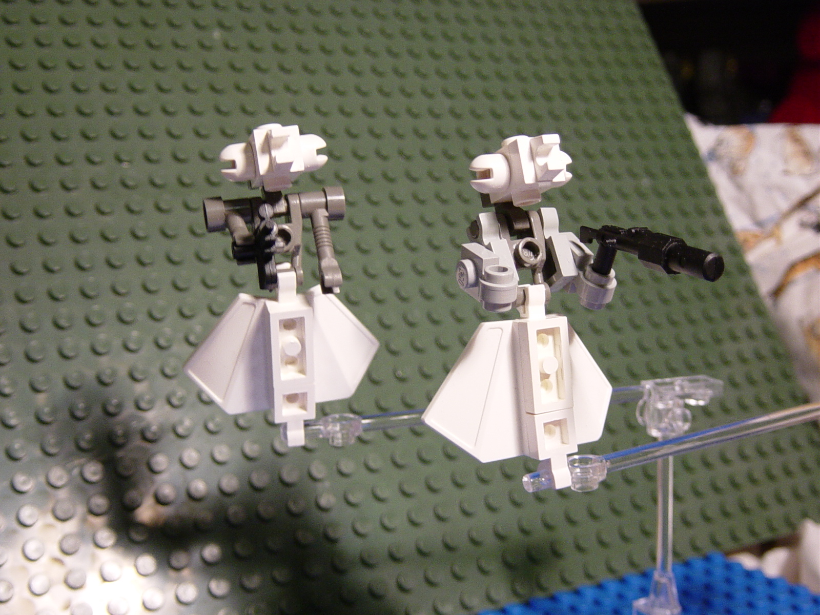 robo-sea-monkeys.jpg