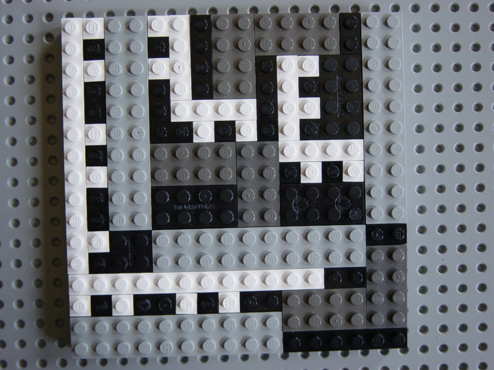 black-and-white-interlace.jpg
