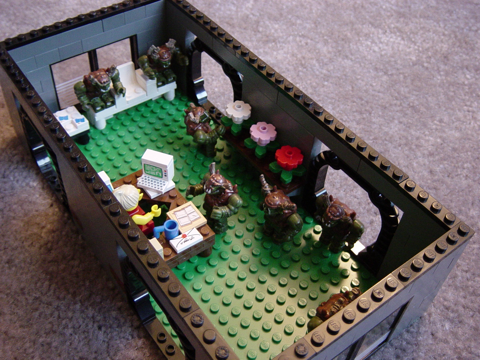receptionist-3.jpg
