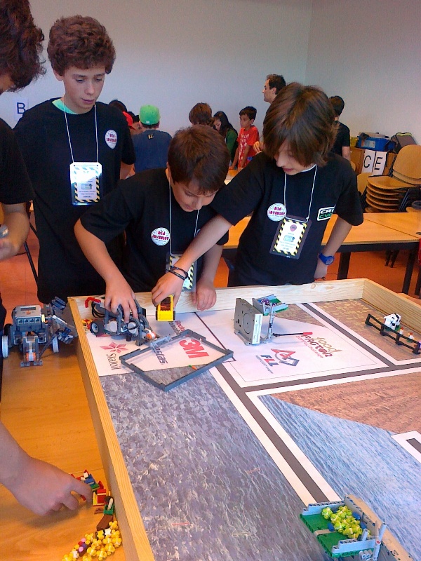 firstlegolegue_2012_cri_cvg.04.jpg