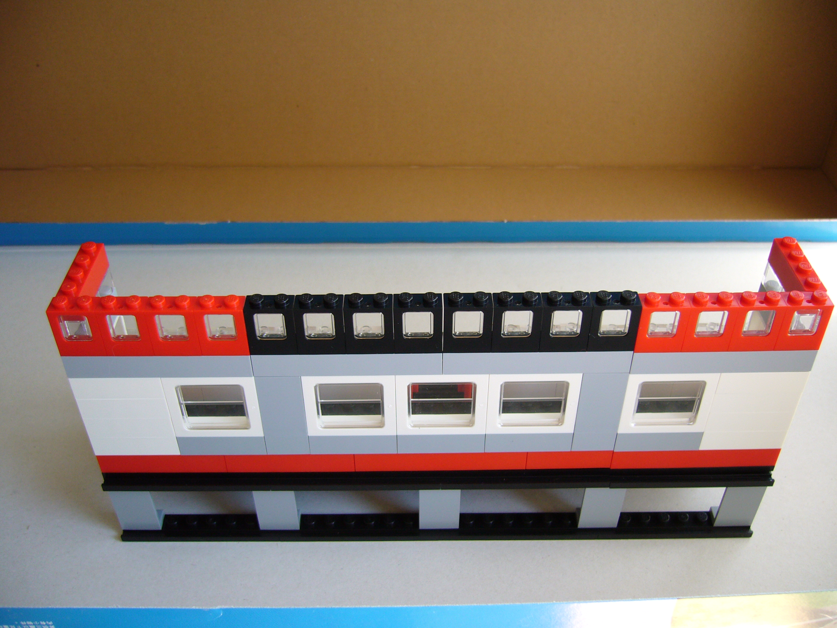 moc_01_1.jpg