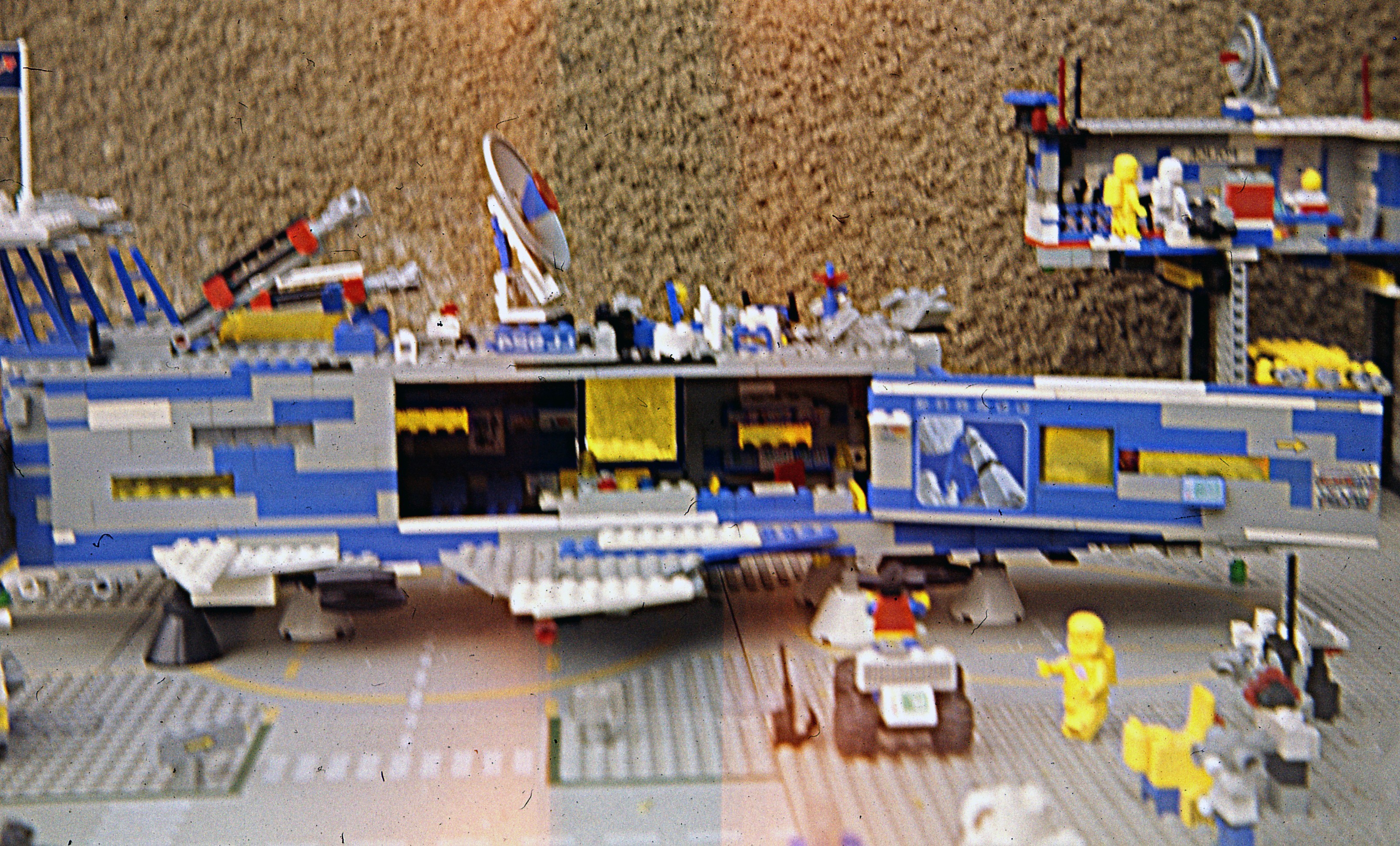 01_mocs_vaisseau_base_02.jpg