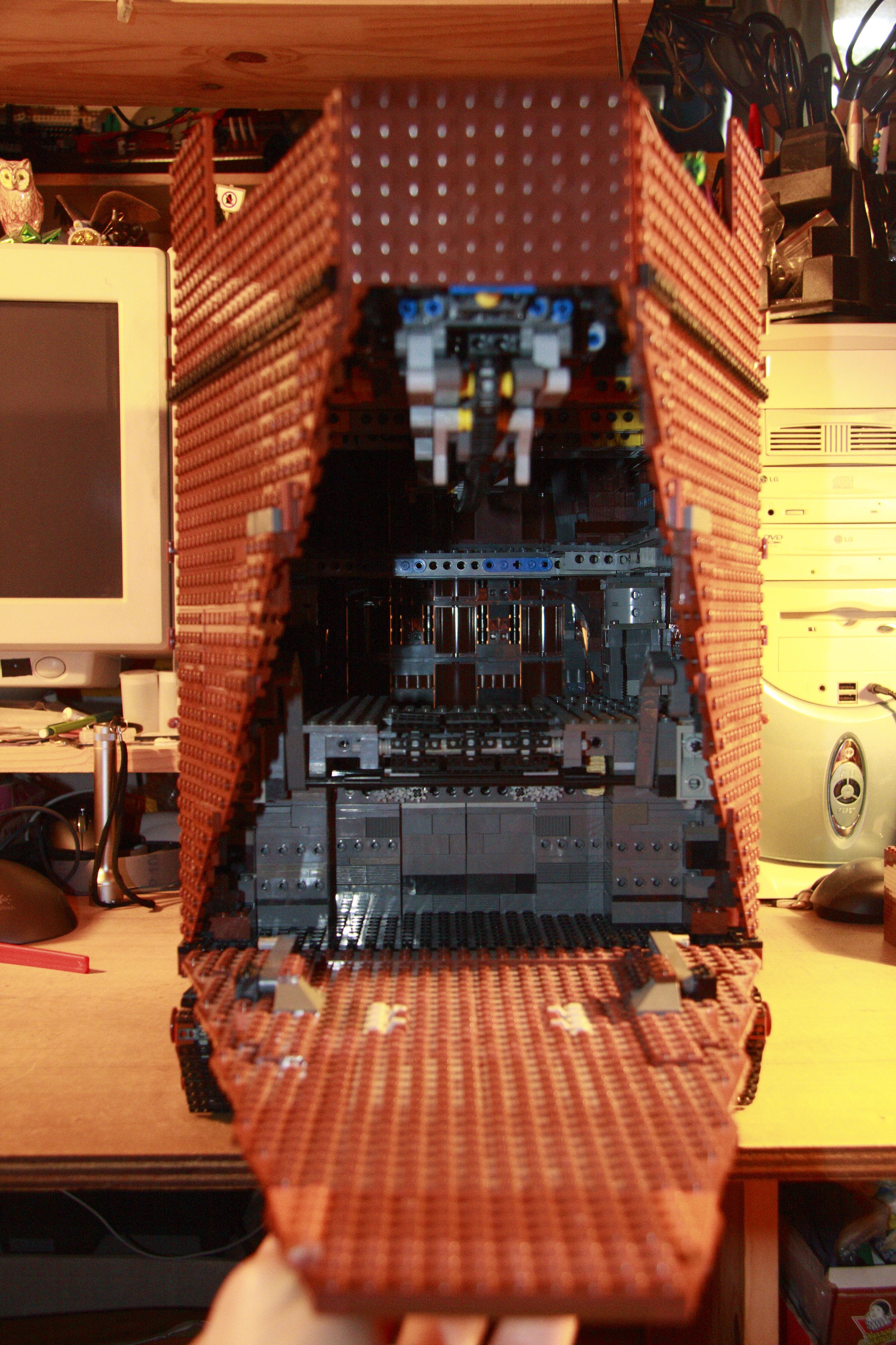 sandcrawler_v1-19.jpg