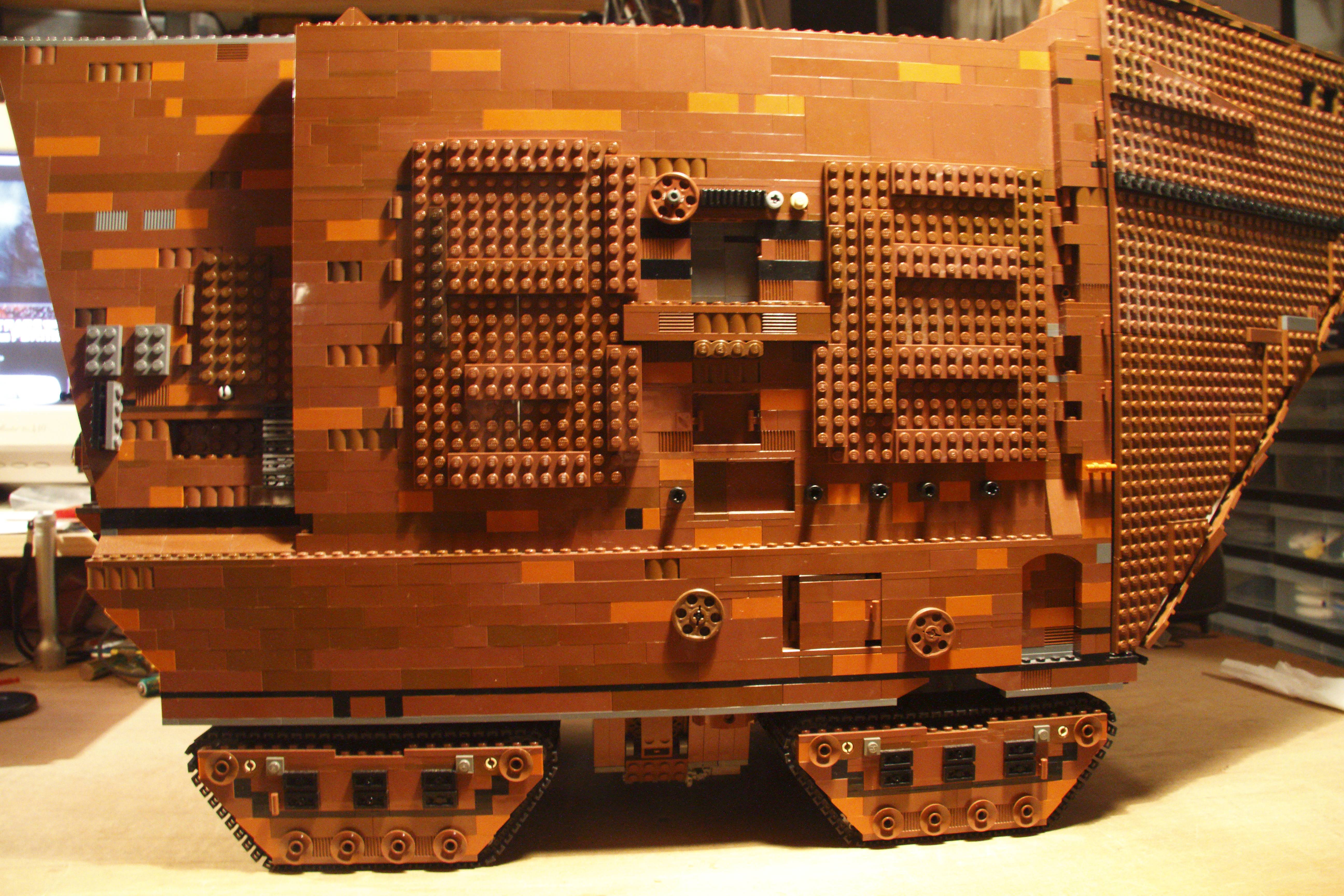 sandcrawler_v2_build-05.jpg