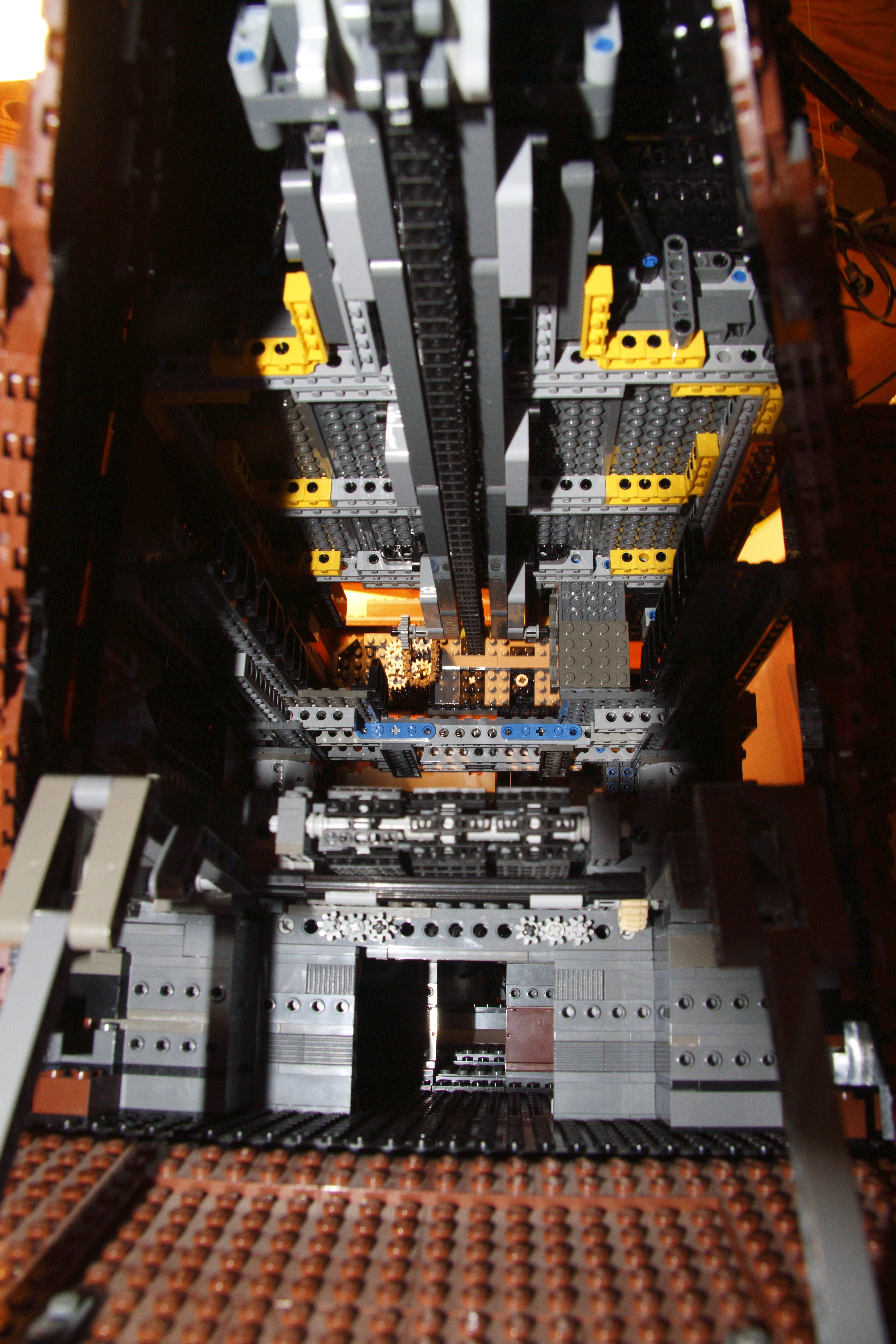sandcrawler_v2_build-27.jpg