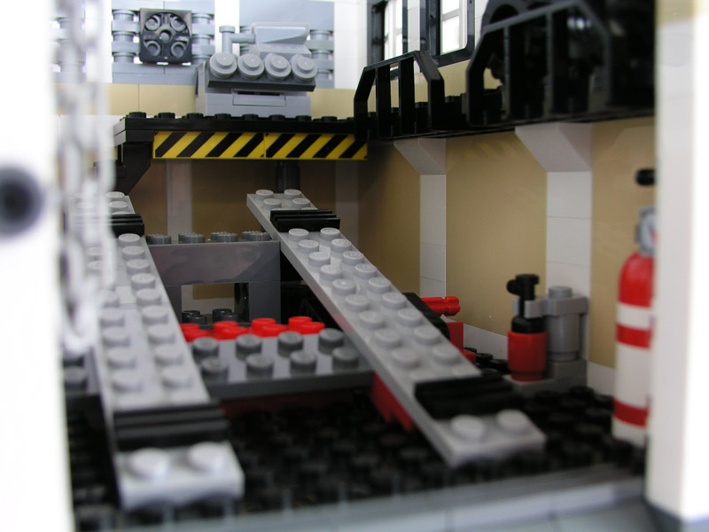repairshop_08.jpg