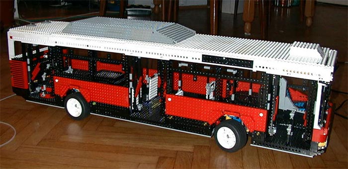bus_door_opened.jpg