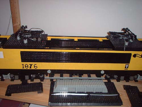 ns1876_roof_toples1.jpg