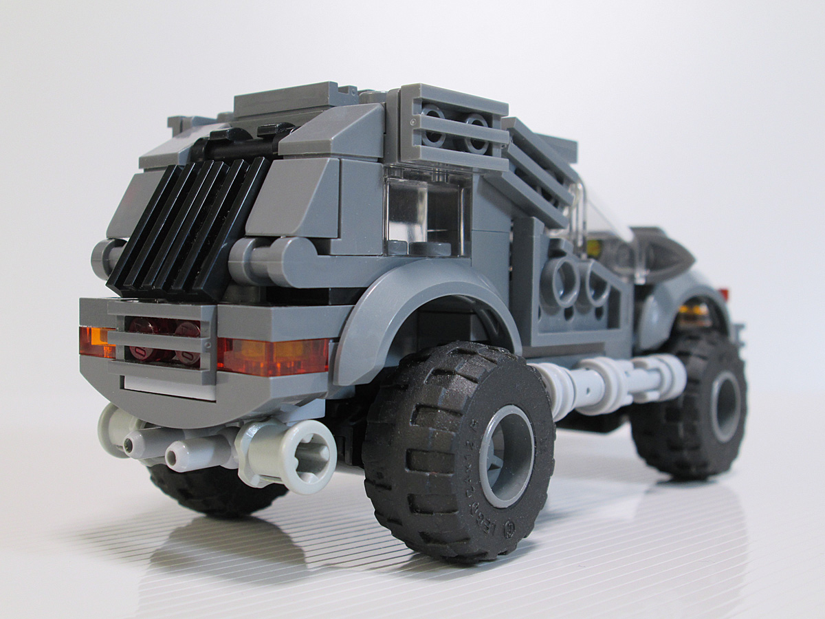 007roarcross.jpg