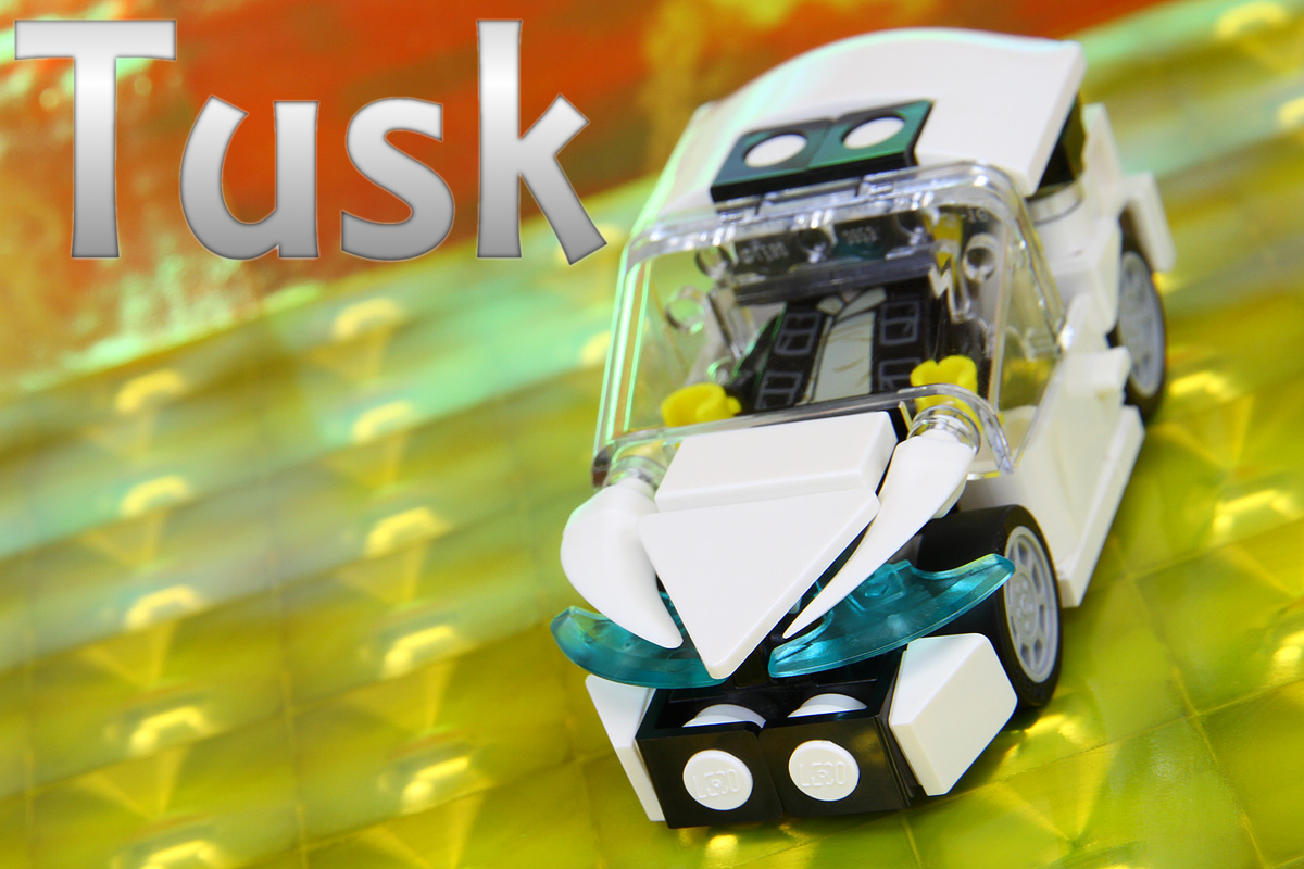 000tusk.jpg