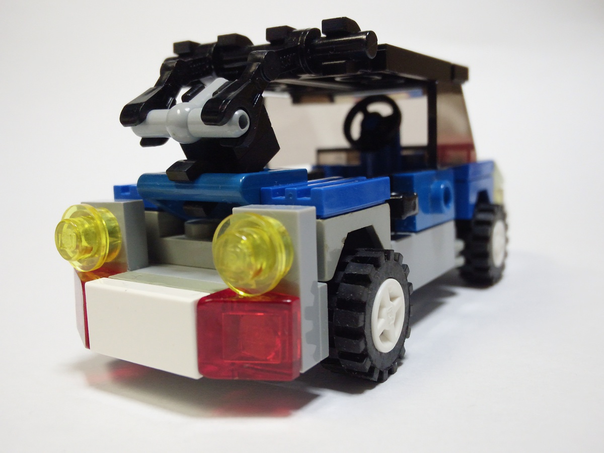 0018bcross.jpg