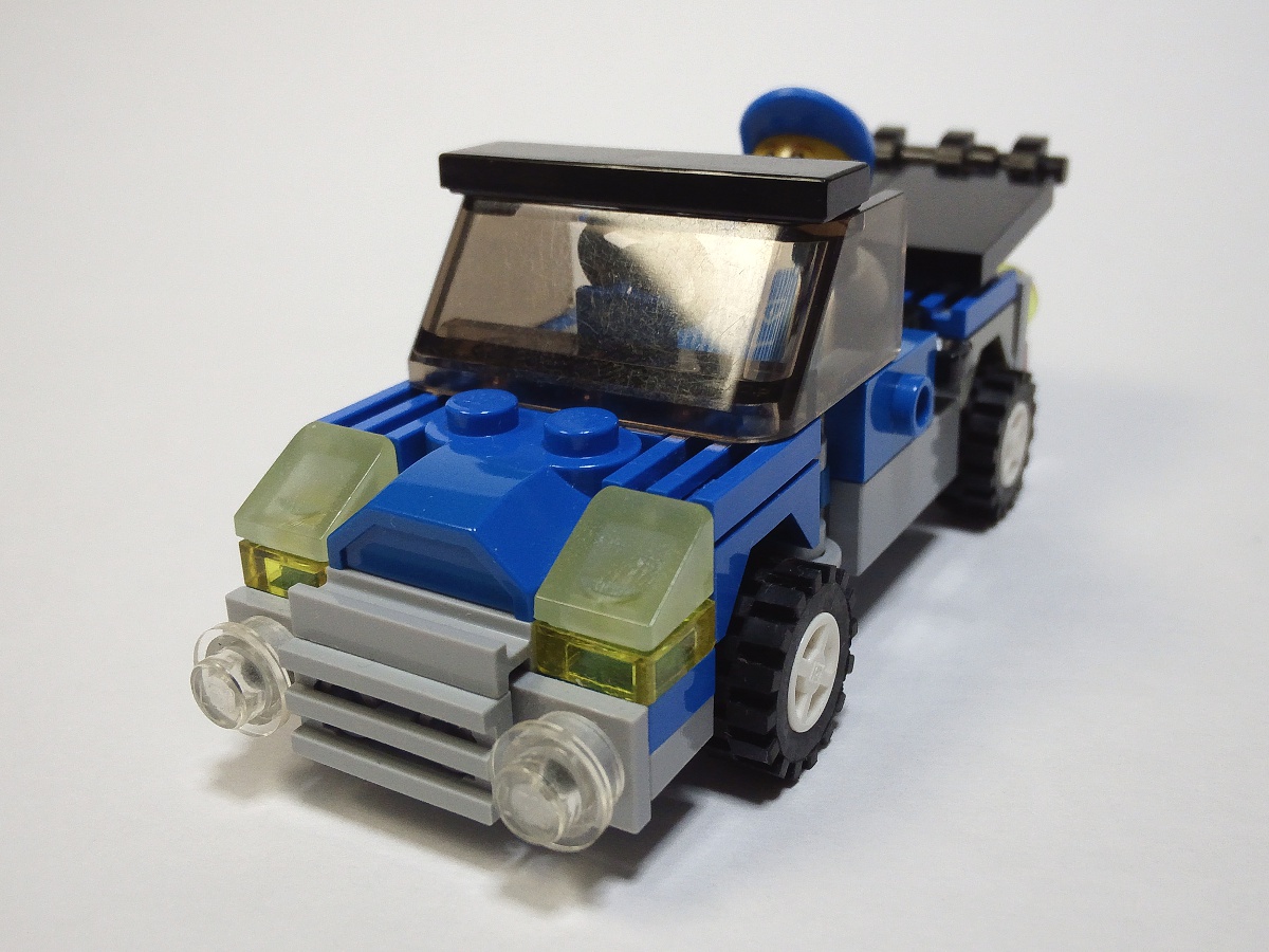 0025bcross.jpg