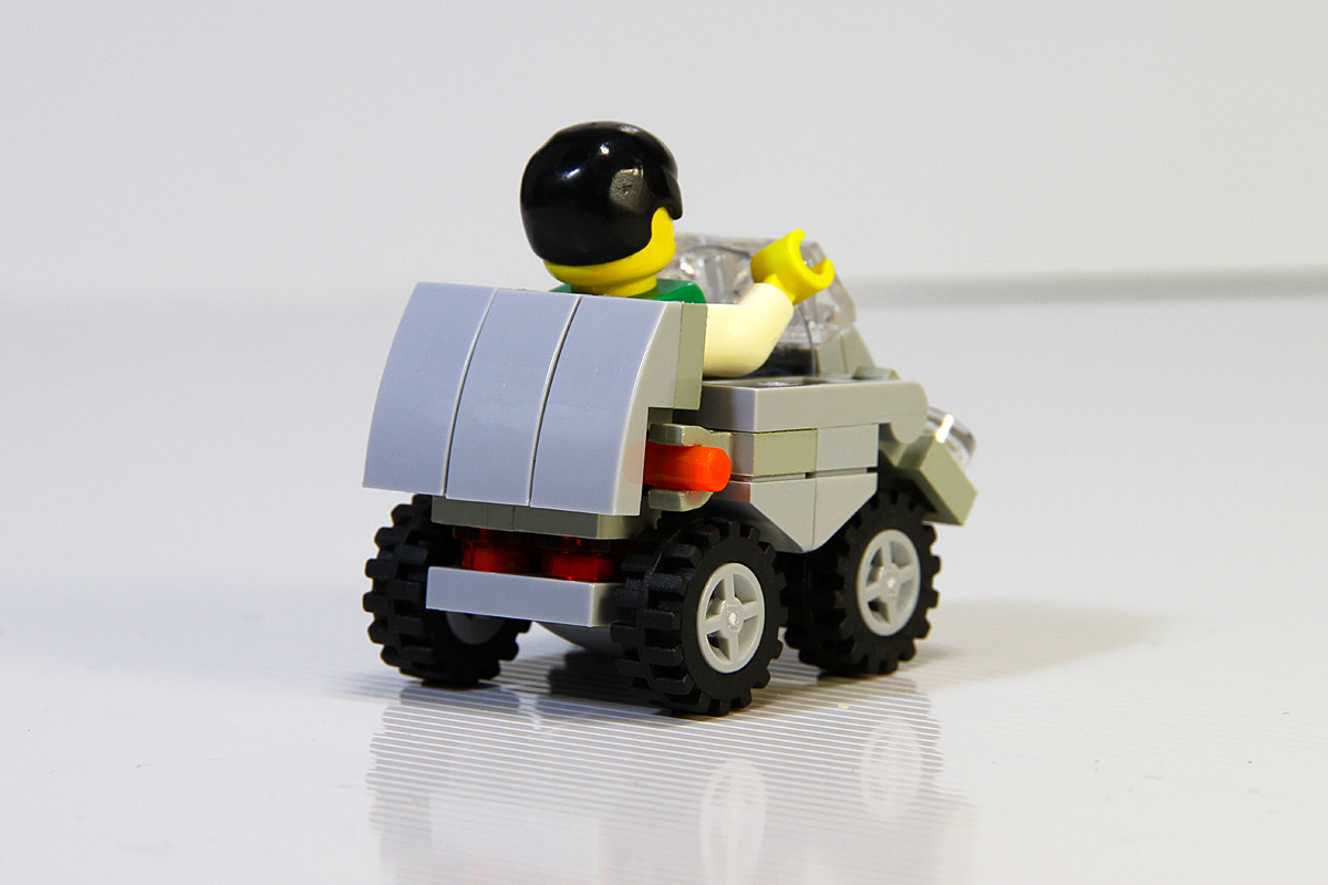 011petit.jpg