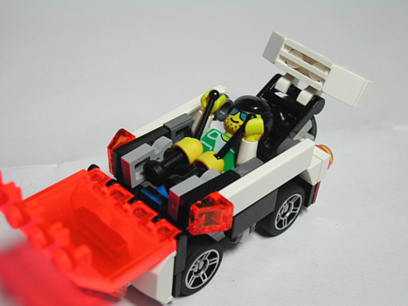 010cbi3.jpg