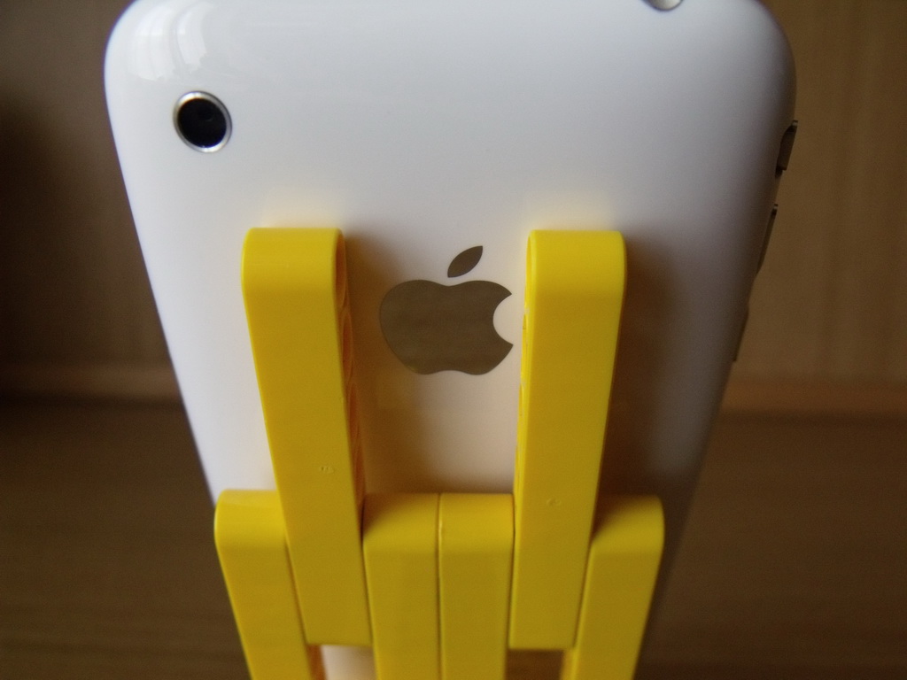 iphone_stand_06.jpg
