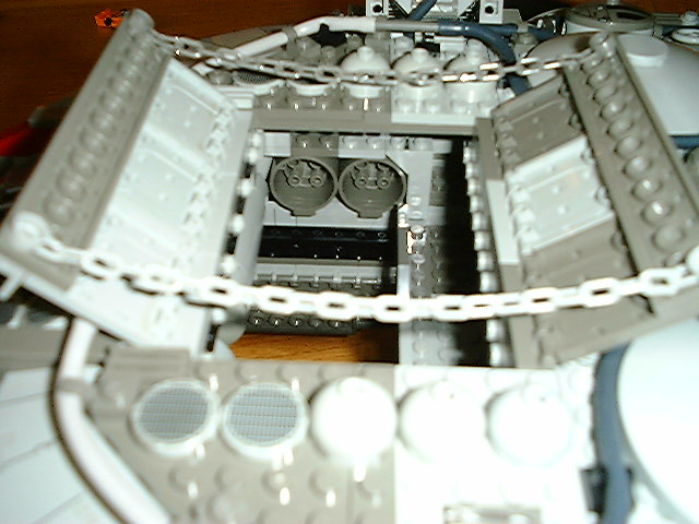 yf-416b-top.hatch.jpg