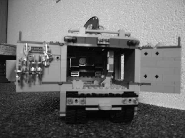 commandtruck077.bmp
