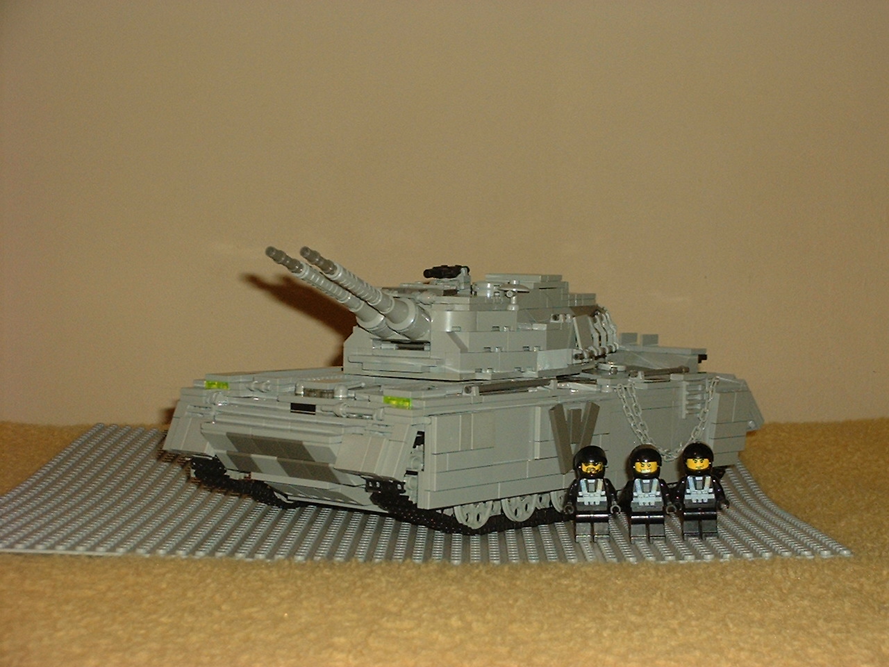 tank1.jpg