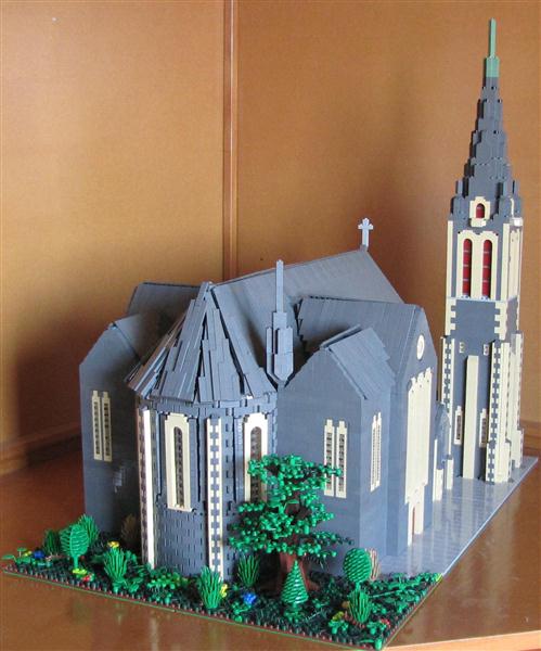 smlchchcathedral3.jpg