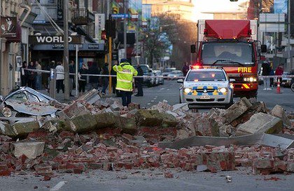 earthquake3.jpg