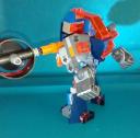 nexo_regular_mech_right_quarter.jpg
