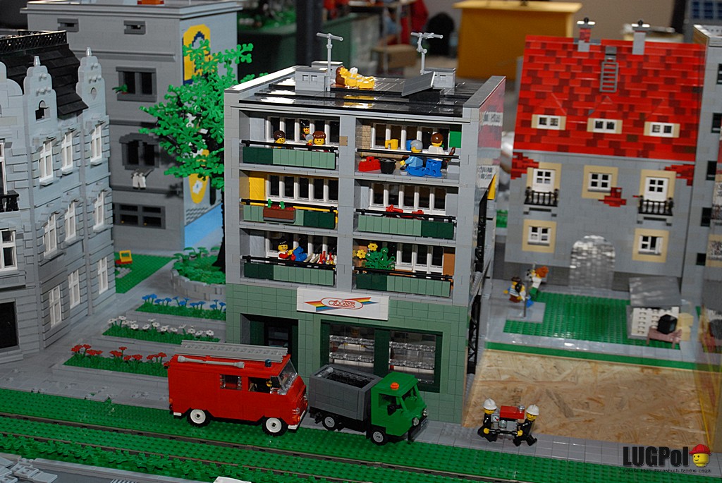 d12_2048.jpg