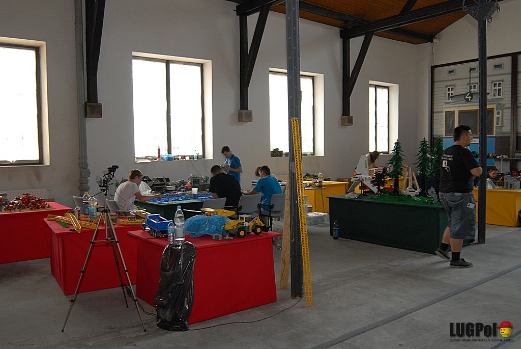 d12_2067.jpg