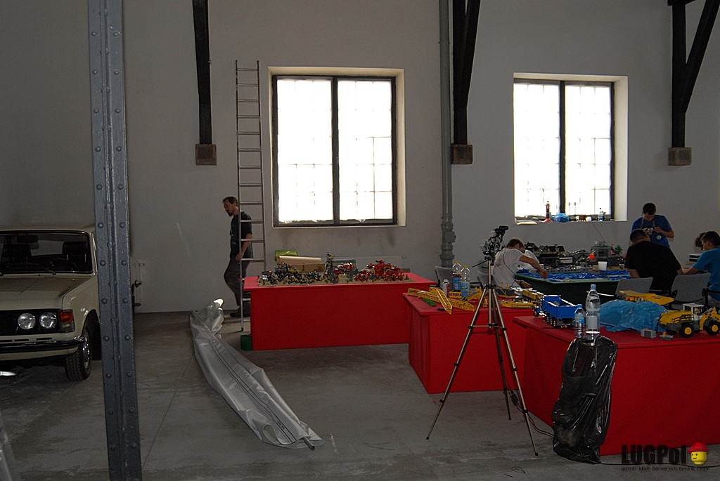 d12_2068.jpg