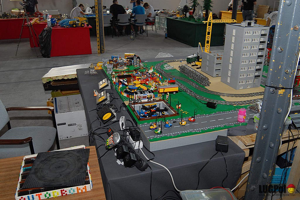 d12_2069.jpg