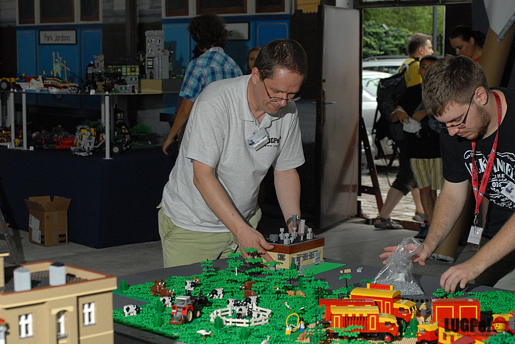 d12_2155.jpg