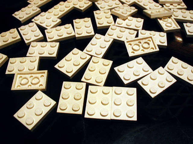 white01.jpg