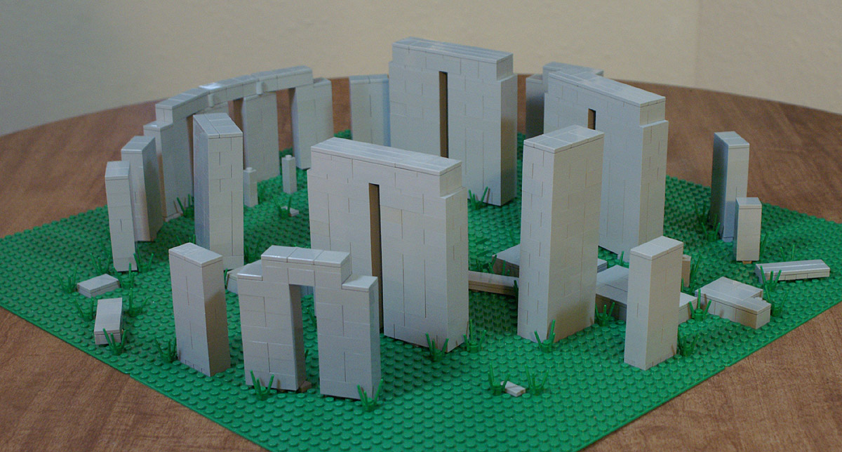 stonehenge02.jpg