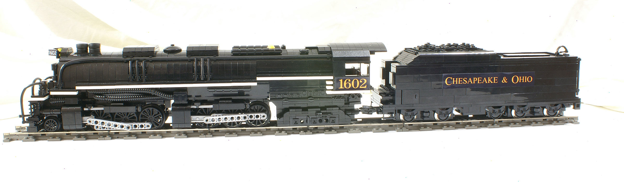 co1602_10.jpg