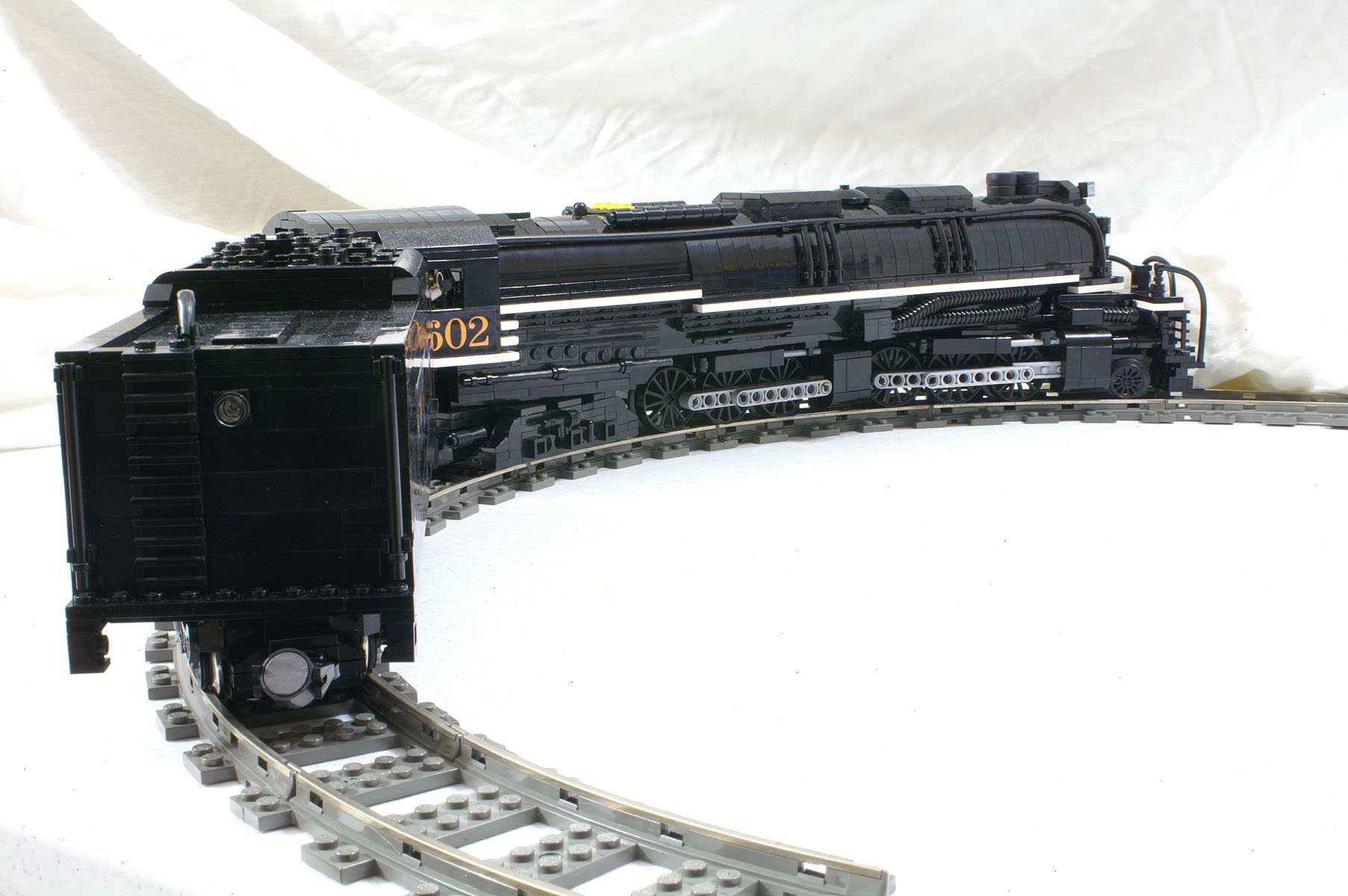 co1602_26.jpg