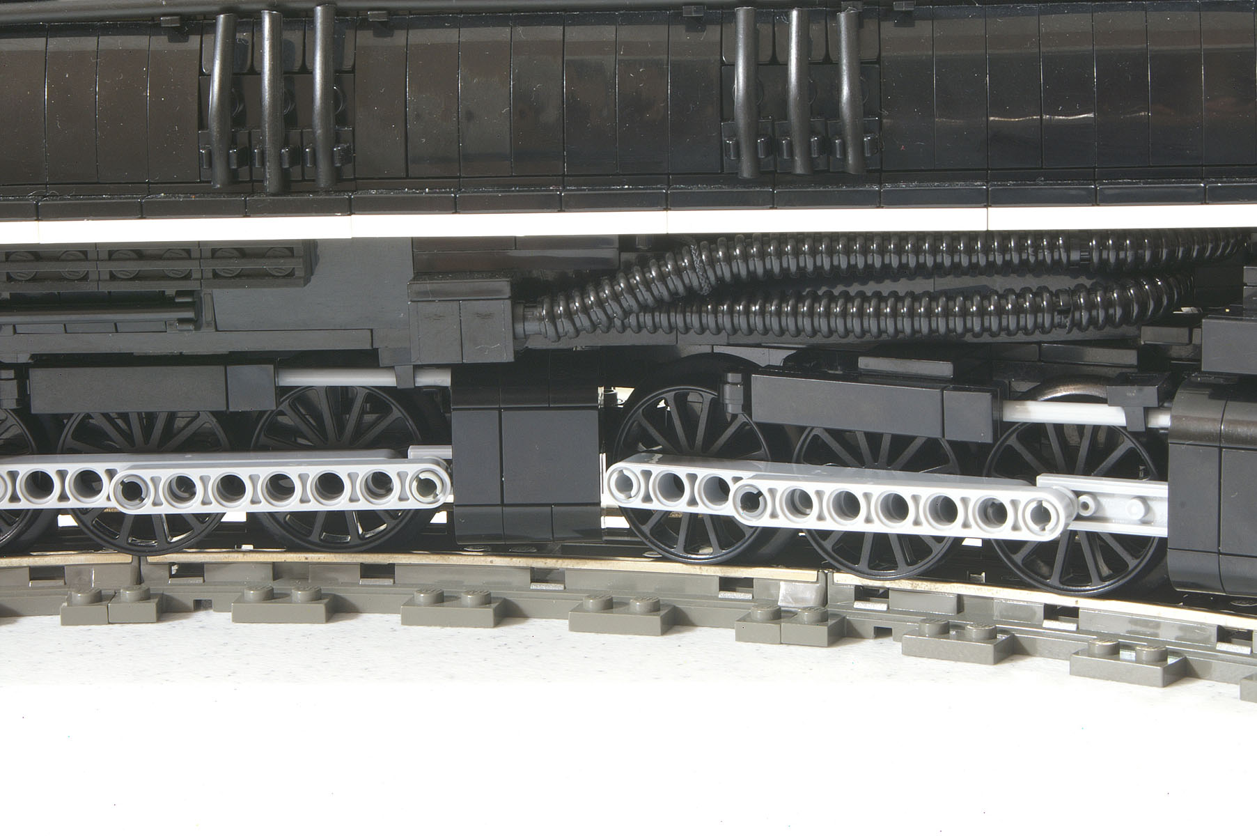 co1602_27.jpg