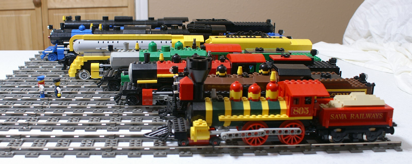 aaaa_locoroster_05.jpg