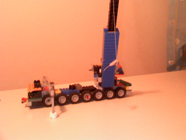 lego_truck.jpg