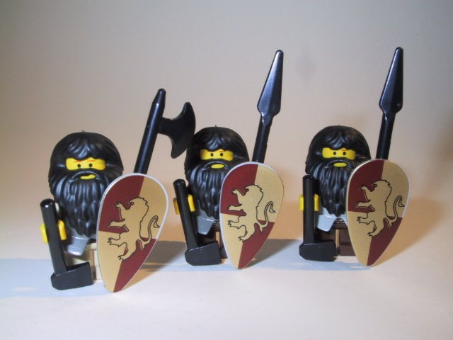 liondwarfs02.jpg