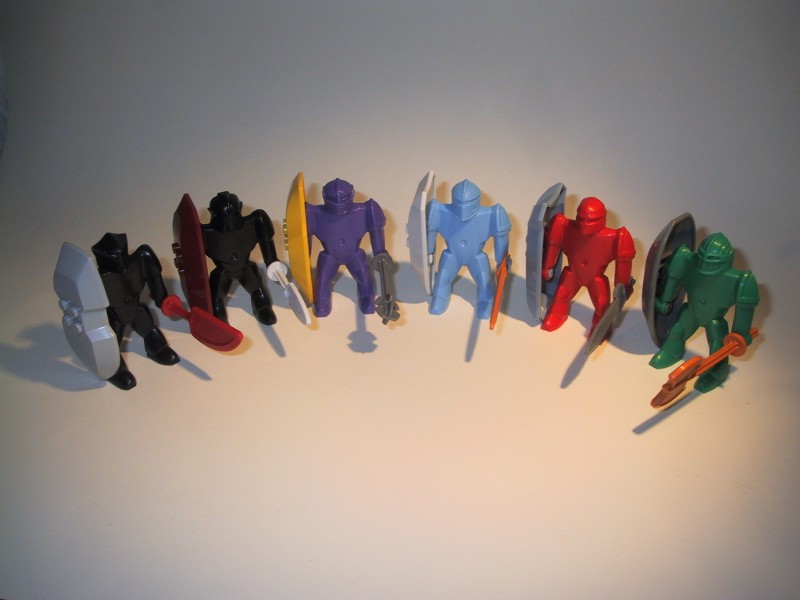 nestle_promo_figs_2005_01.jpg