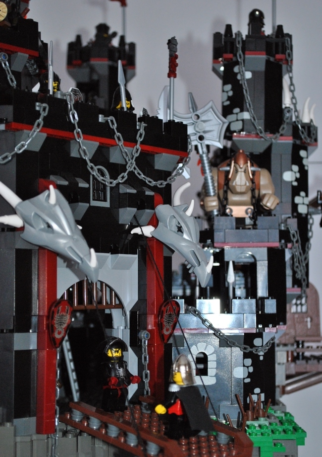 01_vladeks_dark_manor.jpg