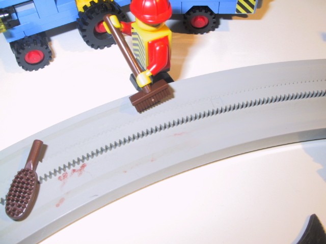 monorail_cleaning1.jpg